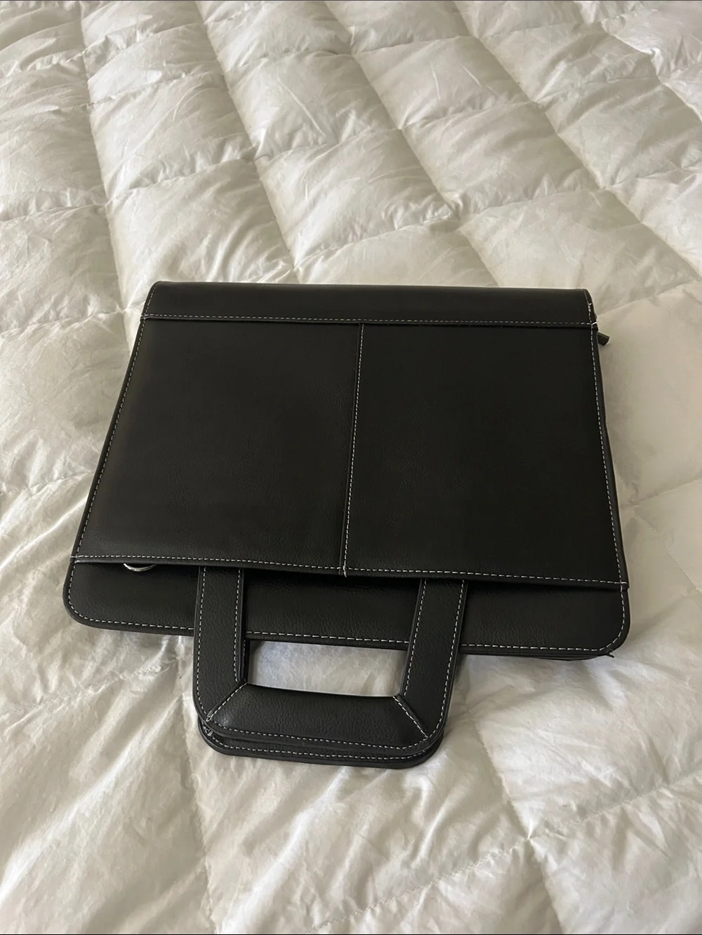 Men's Black samsonite padfolio with handles and strap